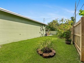 320 Summa Street, West Palm Beach FL 33405