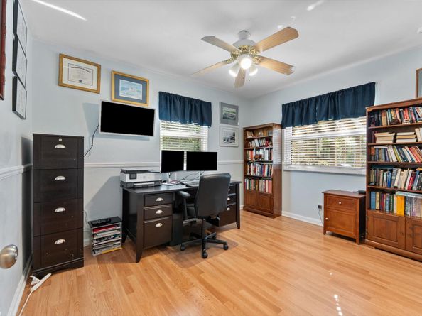 320 Summa Street, West Palm Beach FL 33405