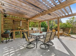 320 Summa Street, West Palm Beach FL 33405