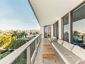 17301 Biscayne Blvd 506, Aventura FL 33160