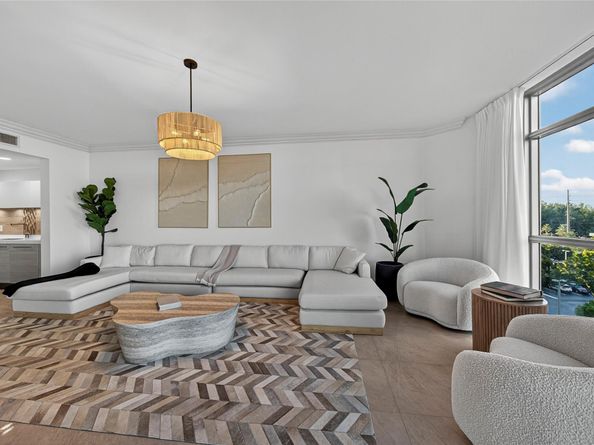 17301 Biscayne Blvd 506, Aventura FL 33160