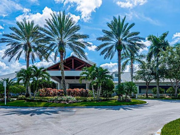 9174 Bay Point Circle, West Palm Beach FL 33411