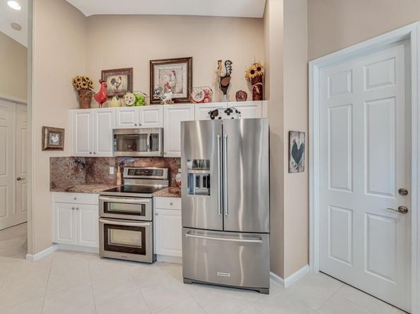 9174 Bay Point Circle, West Palm Beach FL 33411