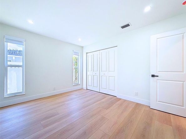 1082 NW 83rd Drive, Coral Springs FL 33071