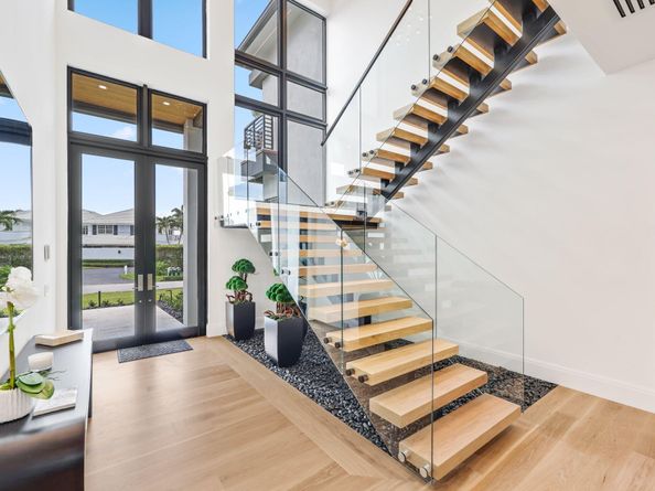 1041 Lewis Cove, Delray Beach FL 33483