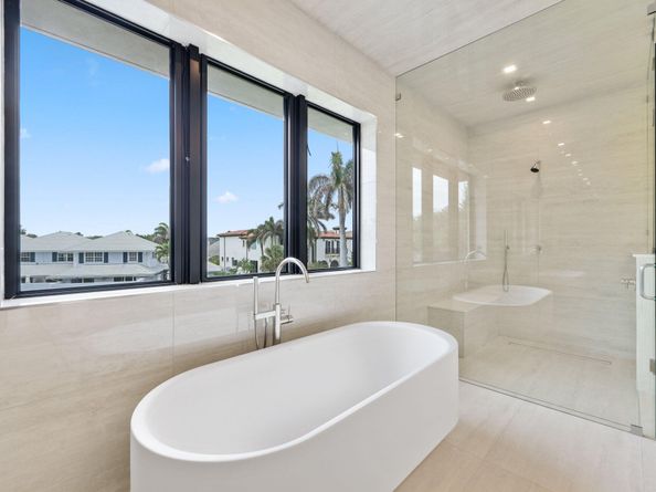 1041 Lewis Cove, Delray Beach FL 33483