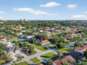 7598 W Country Club Boulevard, Boca Raton FL 33487