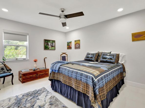 7598 W Country Club Boulevard, Boca Raton FL 33487