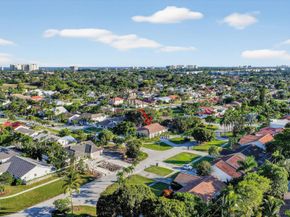 7598 W Country Club Boulevard, Boca Raton FL 33487