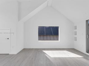 3204 Plaza Street, Miami FL 33133