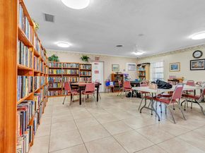 7855 NW 5th Court 203, Margate FL 33063