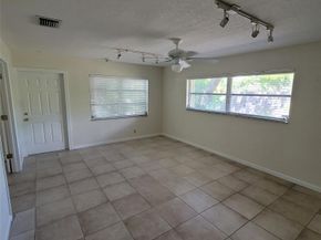 246 Dixie Blvd, Delray Beach FL 33444