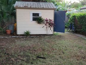 246 Dixie Blvd, Delray Beach FL 33444