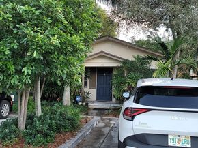 246 Dixie Blvd, Delray Beach FL 33444