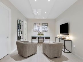 200 SE Mizner Boulevard 307, Boca Raton FL 33432