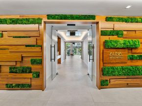 200 SE Mizner Boulevard 307, Boca Raton FL 33432