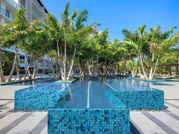 200 SE Mizner Boulevard 307, Boca Raton FL 33432