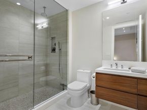 200 SE Mizner Boulevard 307, Boca Raton FL 33432