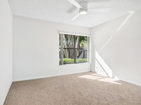 5021 Oak Hill Lane 115, Delray Beach FL 33484