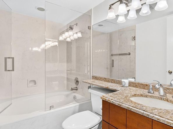 5021 Oak Hill Lane 115, Delray Beach FL 33484