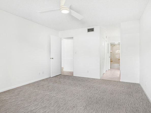 5021 Oak Hill Lane 115, Delray Beach FL 33484