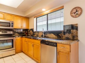 Undisclosed Address #FX-10536859, Plantation FL 33322