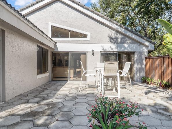 Undisclosed Address #FX-10536859, Plantation FL 33322