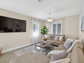 254 NE 20th Street, Delray Beach FL 33444