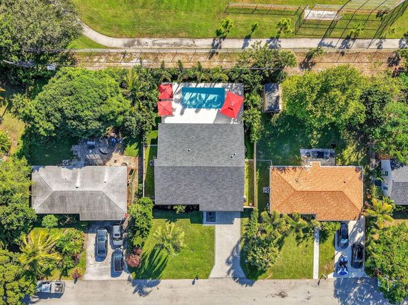 254 NE 20th Street, Delray Beach FL 33444