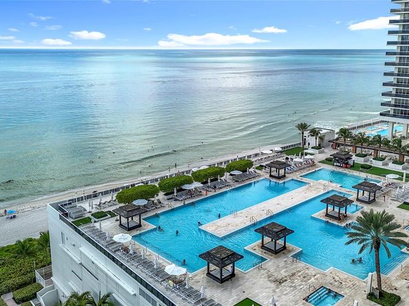 1800 S Ocean Dr 2709, Hallandale Beach FL 33009