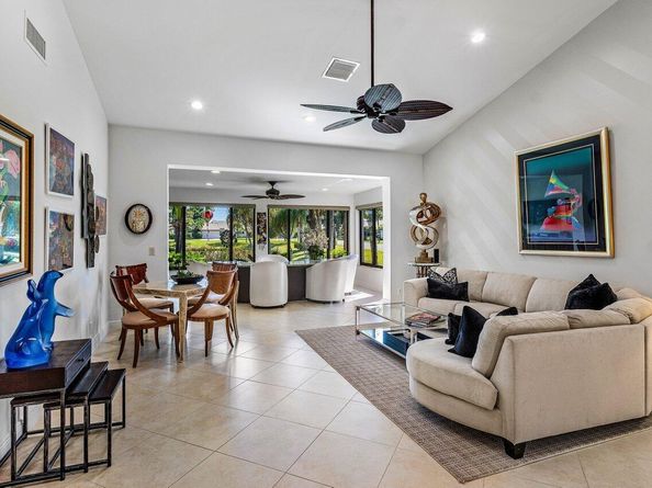 80 Cambridge Lane, Boynton Beach FL 33436