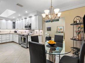 80 Cambridge Lane, Boynton Beach FL 33436