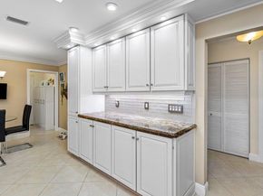 80 Cambridge Lane, Boynton Beach FL 33436