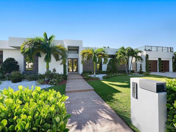 1801 N Lakeside Drive, Lake Worth Beach FL 33460
