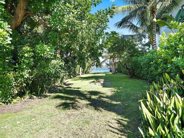 1801 N Lakeside Drive, Lake Worth Beach FL 33460