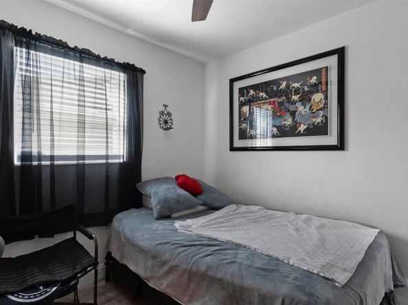 2648 NW 65th Ave, Margate FL 33063