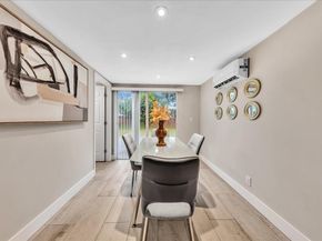 1835 Park Ln, Fort Lauderdale FL 33315