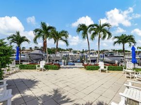 833 Bay Colony Drive S, Juno Beach FL 33408