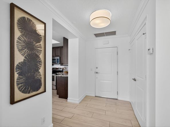 833 Bay Colony Drive S, Juno Beach FL 33408