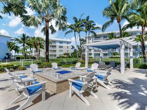 833 Bay Colony Drive S, Juno Beach FL 33408