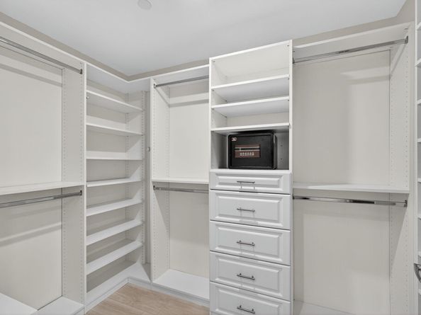 833 Bay Colony Drive S, Juno Beach FL 33408