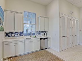 833 Bay Colony Drive S, Juno Beach FL 33408