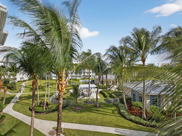 833 Bay Colony Drive S, Juno Beach FL 33408