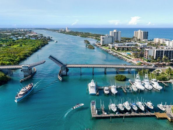 833 Bay Colony Drive S, Juno Beach FL 33408