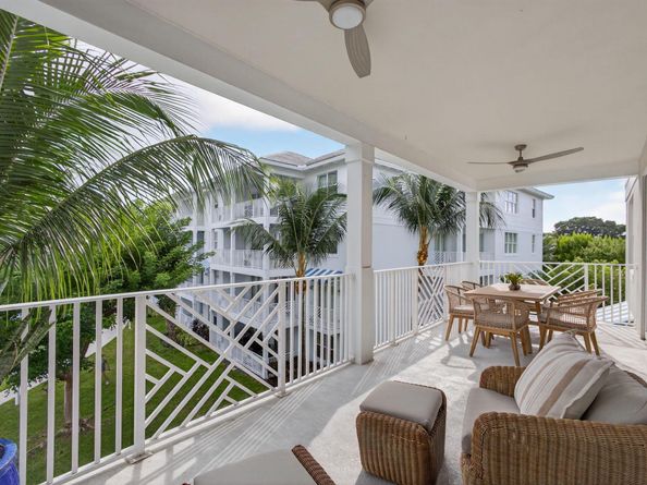 833 Bay Colony Drive S, Juno Beach FL 33408