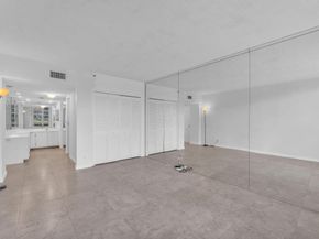 3510 Oaks Way 103, Pompano Beach FL 33069