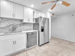 3510 Oaks Way 103, Pompano Beach FL 33069