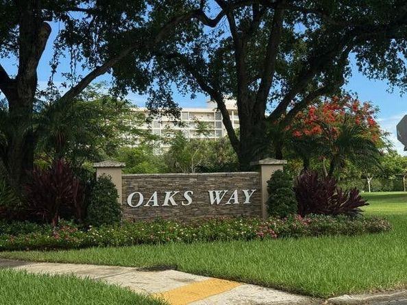 3510 Oaks Way 103, Pompano Beach FL 33069