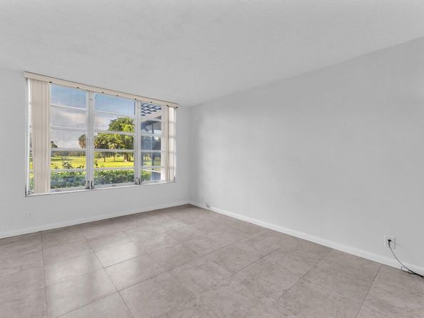 3510 Oaks Way 103, Pompano Beach FL 33069
