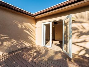 2520 Van Buren St 4, Hollywood FL 33020